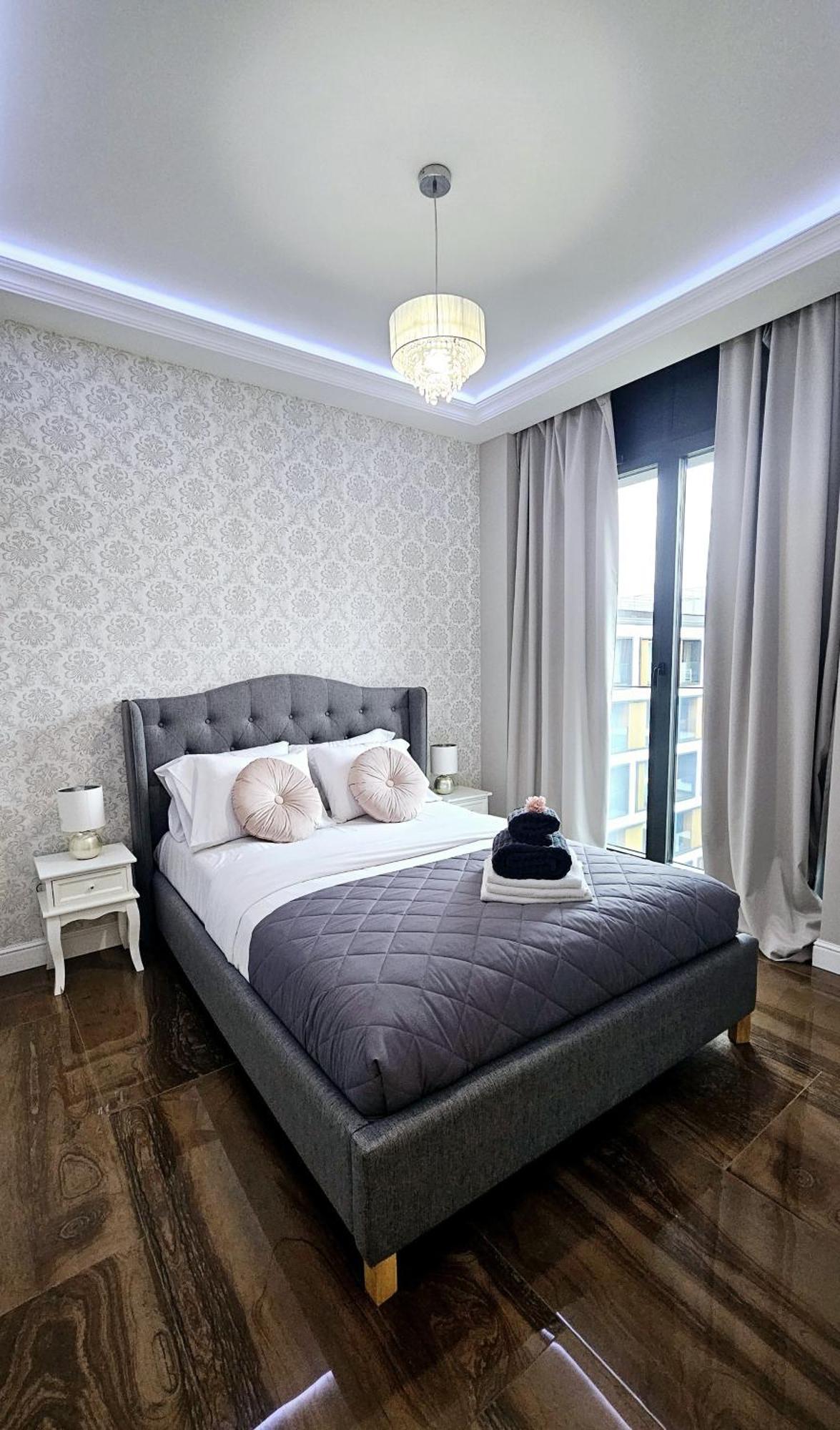Apartment Active Gold
