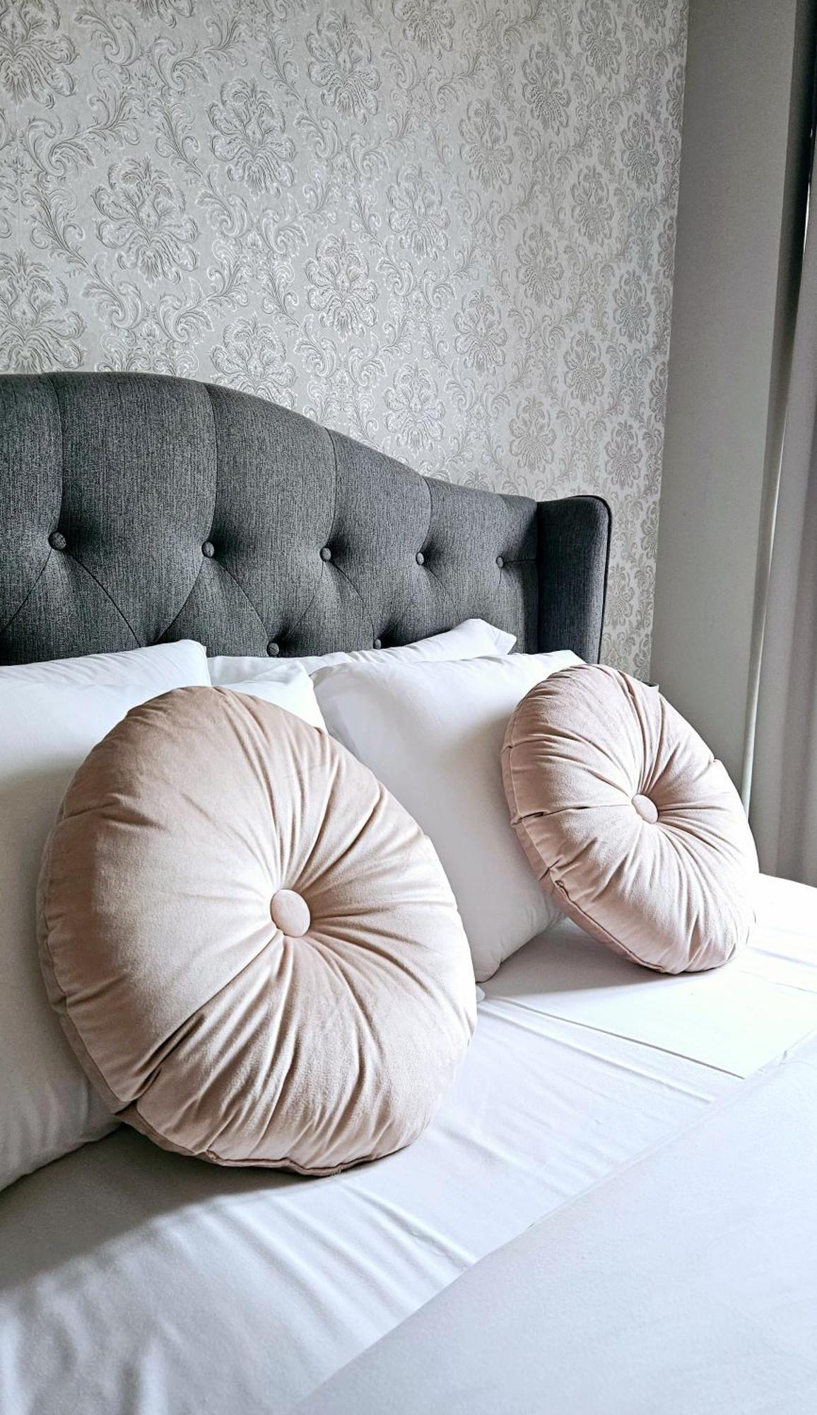 Active Gold Apartment Lublin